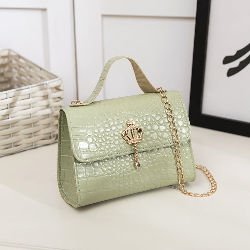 Fashionable lightweight artificial leather handbags